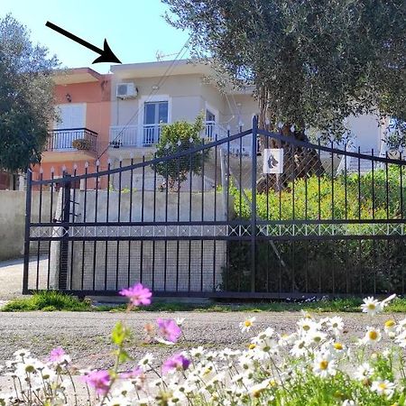 Ferienwohnung Spiros - Full Renovated House 2022 Mármaron Exterior foto